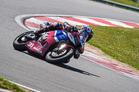 donington-no-limits-trackday;donington-park-photographs;donington-trackday-photographs;no-limits-trackdays;peter-wileman-photography;trackday-digital-images;trackday-photos